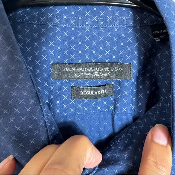 John Varvatos USA Button Down Shirt Navy Blue Printed Regular Fit Size LG - Picture 4 of 10
